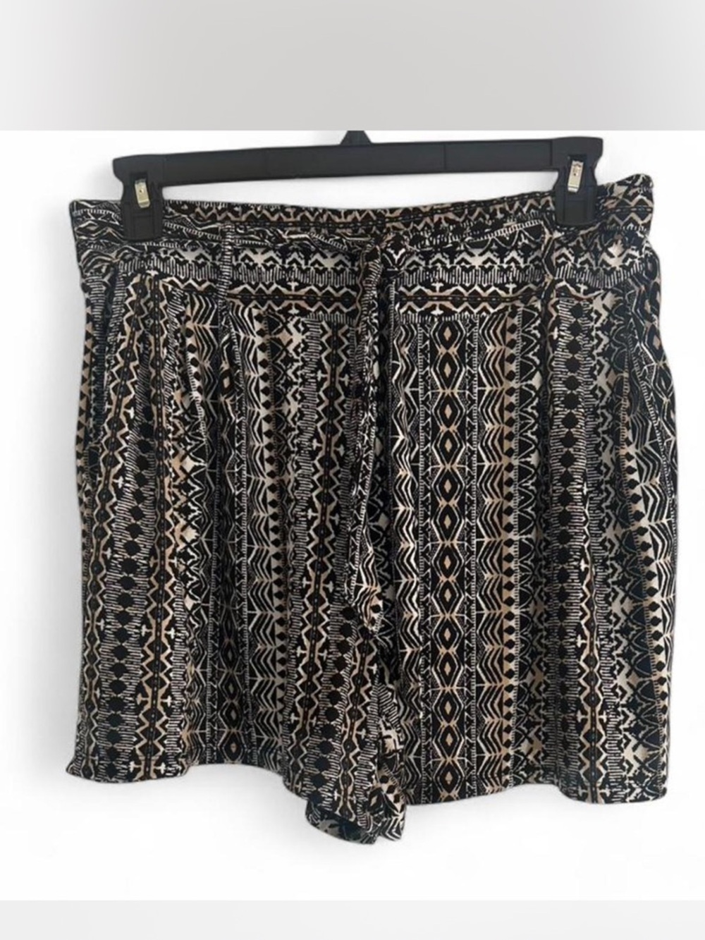 Terra & Sky Plus Size 1X Geometric Aztec Athletic Shorts Drawstring Stretch